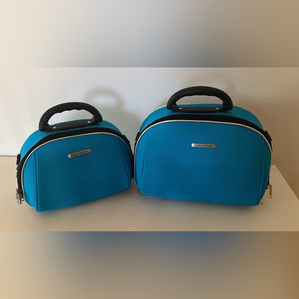 Vibrant Blue Cosmetic Bag Set